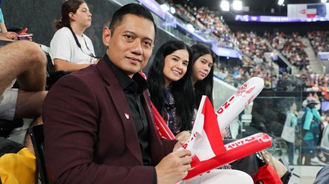 Potret AHY dan Annisa Pohan nonton Olimpade Paris 2024 (Instagram/agusyudhoyono)