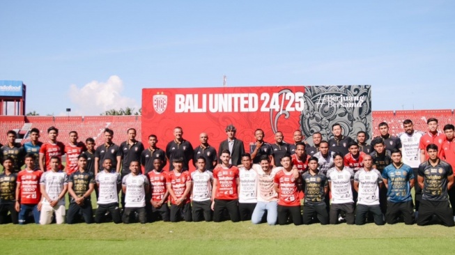 Launching jersey baru Bali United di Stadion Kapten I Wayan Dipta,Gianyar, Bali, Minggu (4/8/2024) [Balitutd.com] 