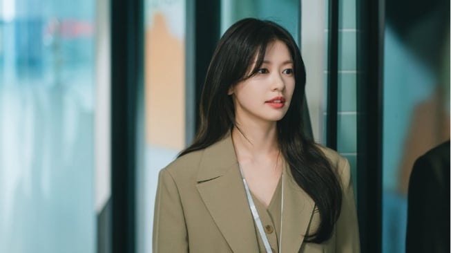 Bintangi Drama 'Love Next Door', Ini Karakter yang Diperankan Jung So Min