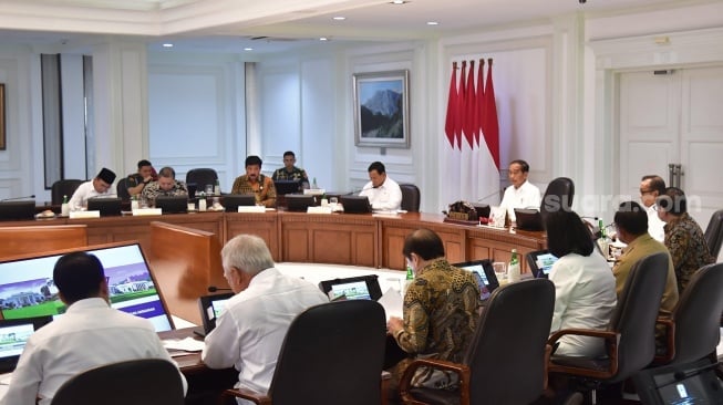 Pimpin Ratas, Jokowi Ingin Rancangan APBN 2025 Akomodasi Semua Program Presiden Terpilih