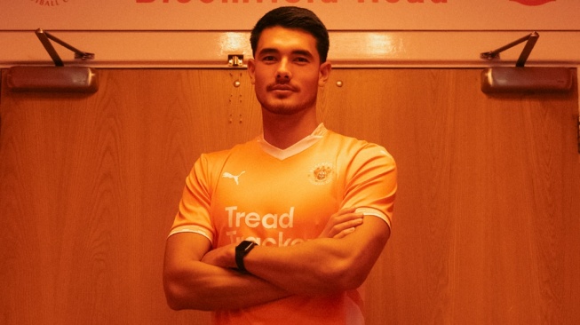 Bek Timnas Indonesia, Elkan Baggott resmi berseragam klub League One Inggris, Blackpool dengan status pinjaman semusim dari Ipswich Town. [Dok. Blackpool]