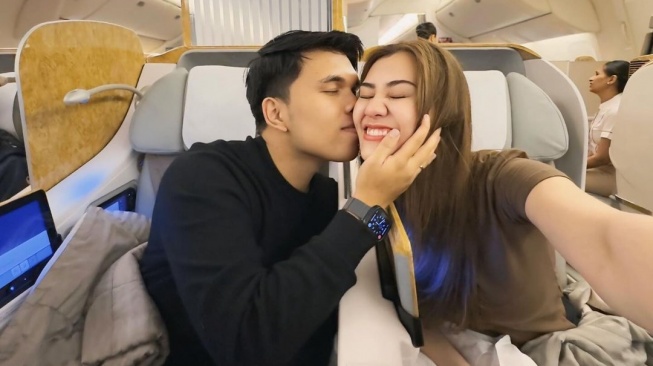 Thariq Halilintar dan Aaliyah Massaid bulan madu di Italia (Instagram)