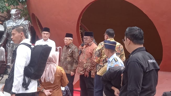 Kunjungi Bantul, Wapres K.H Ma'ruf Aamin Kagum Sentra Kerajinan Gerabah Kasongan