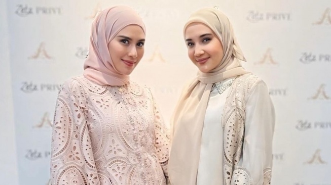Pesona Syahnaz Sadiqah Pakai Hijab (instagram/syahnazs)