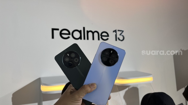 Realme 13 resmi meluncur ke Indonesia pada Rabu (7/8/2024). [Suara.com/Dicky Prastya]