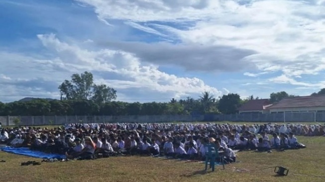 Ribuan Pelajar di Aceh Besar Bermunajat Minta Hujan dengan Salat Istisqa