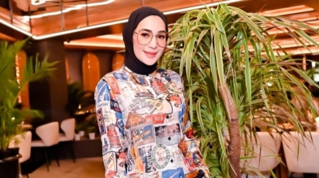 Ingat Lagi Kasus Istri Andre Taulany Diduga Hina Prabowo, Kini Berujung Digugat Cerai