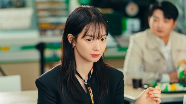 Shin Min Ah Berlatih Mengumpat Demi Berperan dalam Drama Korea 'No Gain, No Love'