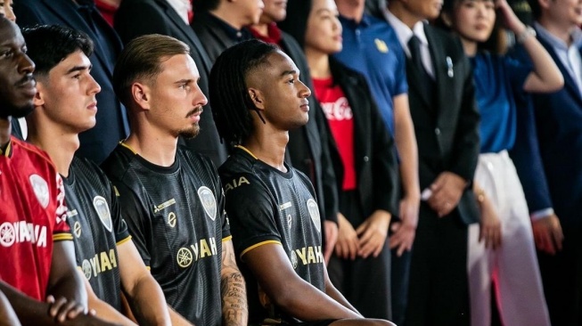 Gabung MU, Penyerang Indonesia Keturunan Afrika Bakal Duet dengan Eks Madura United
