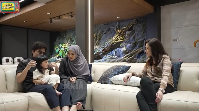 Maia Estianty, Ameena, Atta Halilintar, dan Aurel Hermansyah [YouTube/MAIA ALELDUL TV]