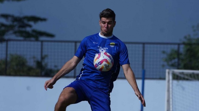 Bek Persib Bandung, Nick Kuipers. [Dok. Persib]