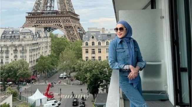 Erin Taulany di luar negeri. [Instagram]