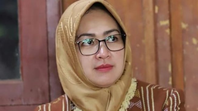 Klaim Tak Membelot dari Golkar usai Diusung PDIP di Pilkada Banten, Airin Ungkit Nama Airlangga Hartarto, Kenapa?