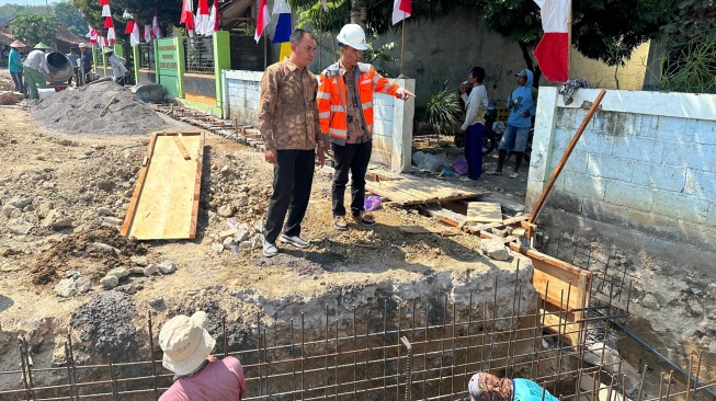 Fokus Pembangunan Desa Melalui Program FMM, PT Semen Gresik Salurkan Rp800.000.000 di Desa Pasucen Rembang