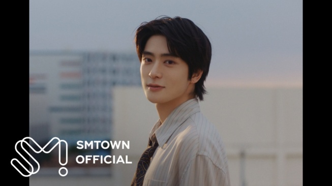 Bahas Masa Kecil serta Kehilangan, Jaehyun Rilis MV Lagu Dandelion dan Roses