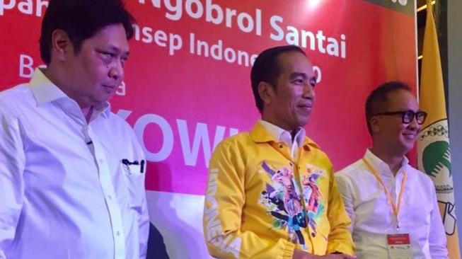 Airlangga Hartarto, Jokowi dan Agus Gumiwang Kartasasmita (instagram/agusgumiwangk)