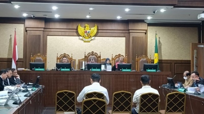 Sidang pemeriksaan saksi kasus dugaan korupsi terkait penanganan perkara Mahkamah Agung (MA) di Pengadilan Tindak Pidana Korupsi (Tipikor) Jakarta, Senin (12/8/2024). (ANTARA/Agatha Olivia Victoria)