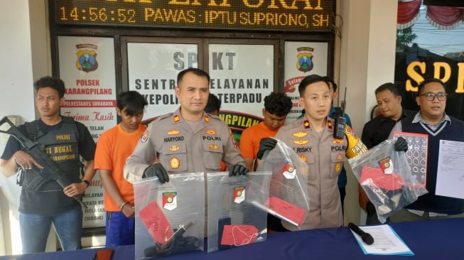 Sok Jagoan Cari Musuh, Oknum Pesilat Pagar Nusa di Surabaya Tertunduk Diamankan Polisi