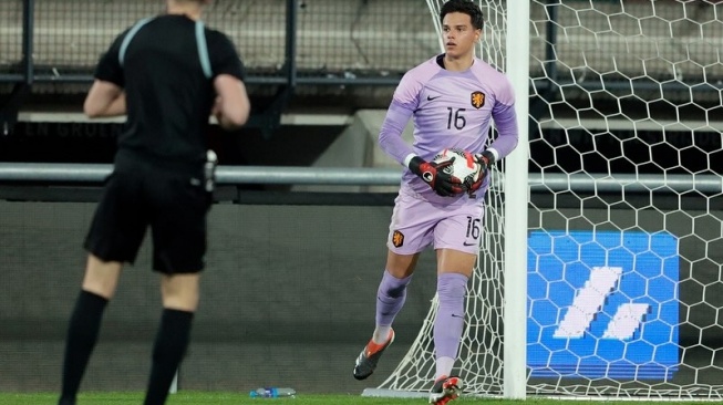 Siapa Dani van den Heuvel? Kiper 188 Cm dari Belanda yang Follow Instagram PSSI