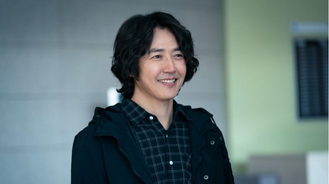 Sosoknya Misterius, Ini Karakter Yoon Sang Hyun dalam Drama Perfect Family