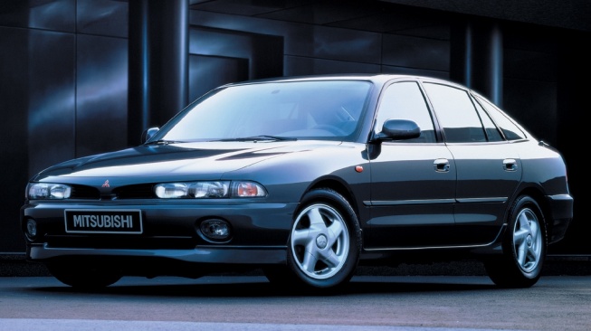 Mitsubishi Galant. (Favcars)