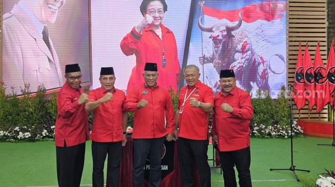 PDIP Resmi Usung 4 Jenderal TNI (Purn) Nyagub di Pilkada 2024, Andika Perkasa Menyusul?