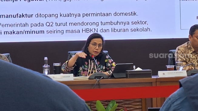 Sri Mulyani Sebut Industri Tekstil Masih Berdarah-darah Imbas Produk Impor