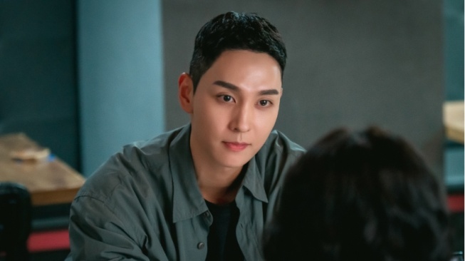 Usung Genre Black Comedy, Ini Peran Choi Tae Joon dalam Drama Iron Family