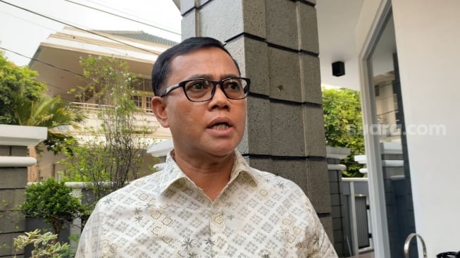 Rumahnya Didatangi Bekas Sopir Vanessa Angel, Haji Faisal Ogah Bicara Lama-Lama dengan Tubagus Joddy