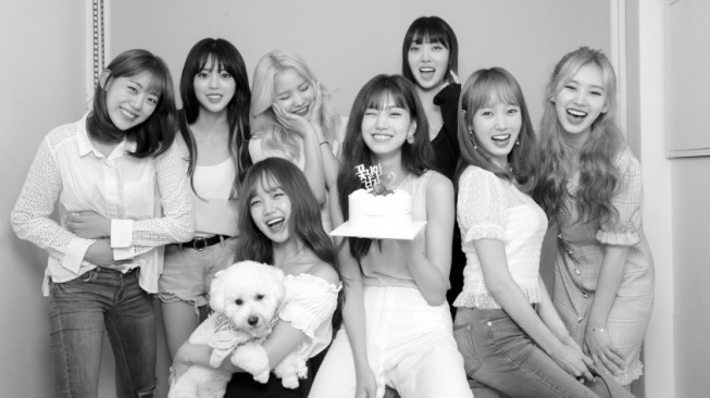 Weki Meki Resmi Bubar, 5 Member Putuskan Hengkang dari Agensi