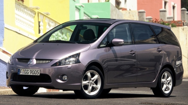 Mitsubishi Grandis. (Facvars)