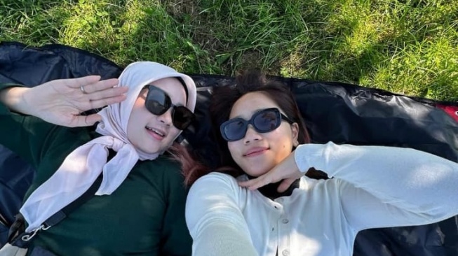 Atalia Praratya tulis pesan manis di hari ultah Zara yang ke-20 (Instagram/@ataliapr)