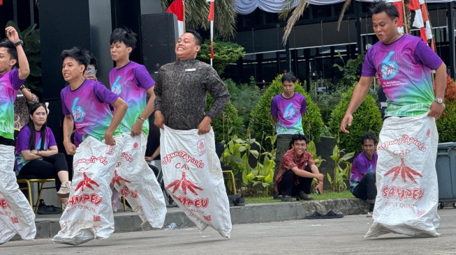 Wyndham Opi Hotel Merayakan Hari Kemerdekaan dengan Permainan Tradisional