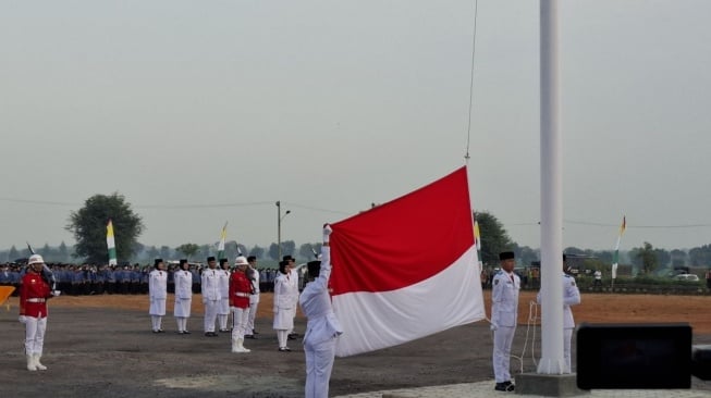 Perdana, Momen Upacara Bendera HUT RI Digelar di Kota Baru Lampung