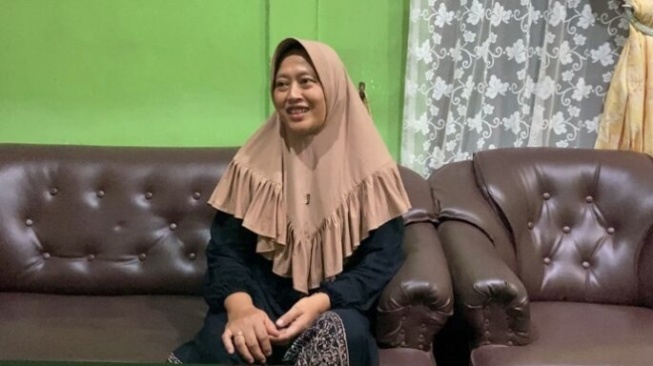 Ibu Anggota Paskibraka Asal Singkawang Bangga sekaligus Sedih atas Pengalaman Putrinya: Dari TK Sudah Berkerudung