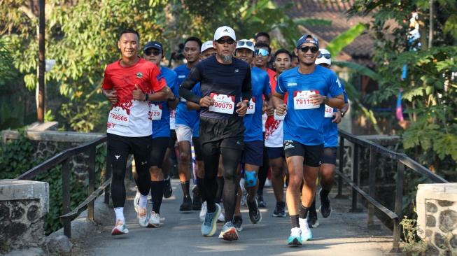 Berlari Sambil Berwisata: Keseruan Fun Run Hari Jadi ke-79 Jateng di Salatiga