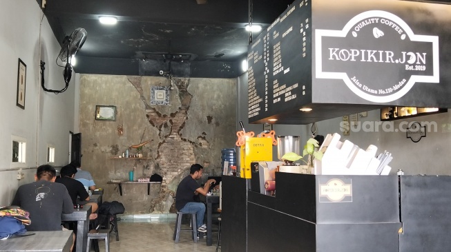 Ingin Membuka Warung Kopi Rumahan? Ini yang Wajib Disiapkan