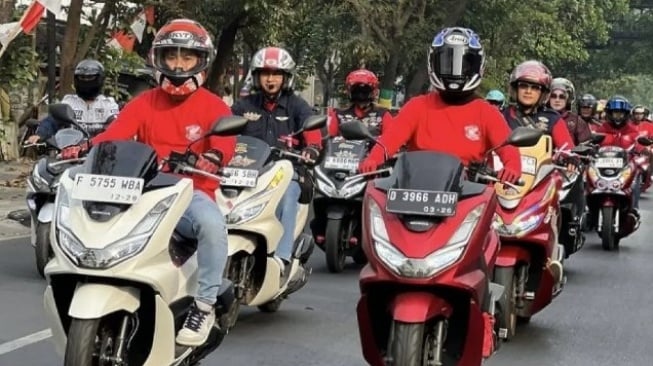 “Convoy Merdeka" guna memperingati Hari Kemerdekaan Republik Indonesia yang ke-79 [Suara.com/AHM]