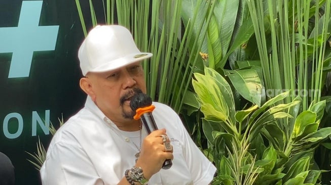 Tangis Indro Warkop Pecah Dengar Ucapan Anak Bungsu Dono Soal HKI: Ayah Kirim Uang Sekolah Walau Sudah Tiada!