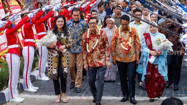 Momen Yasonna Laoly Berikan Jabatan Menkumham ke Supratman Andi Agtas