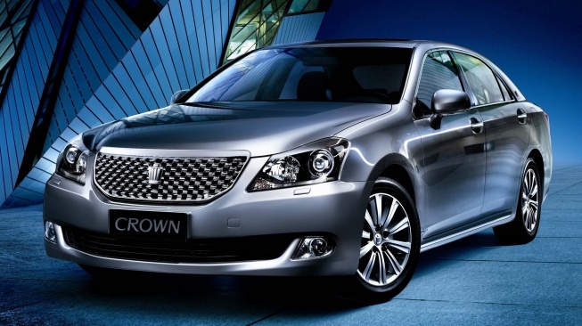 Toyota Crown. (Favcars)