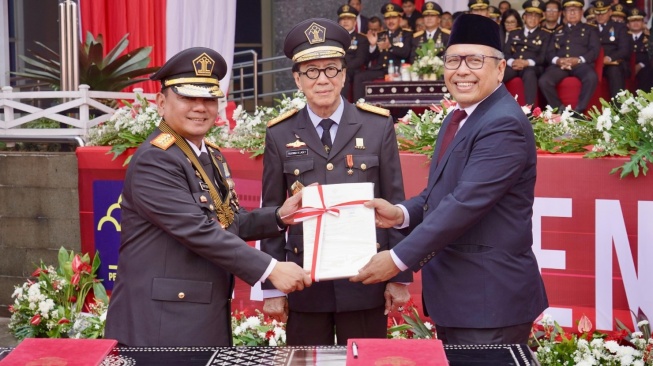 Percepatan Sertipikasi Tanah di Pulau Nusakambangan, Kementerian ATR/BPN Terima Penghargaan dari Kemenkum dan HAM