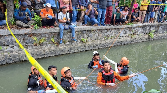 Diduga Dikejar Klitih, Remaja Tewas Tenggelam di Selokan Mataram