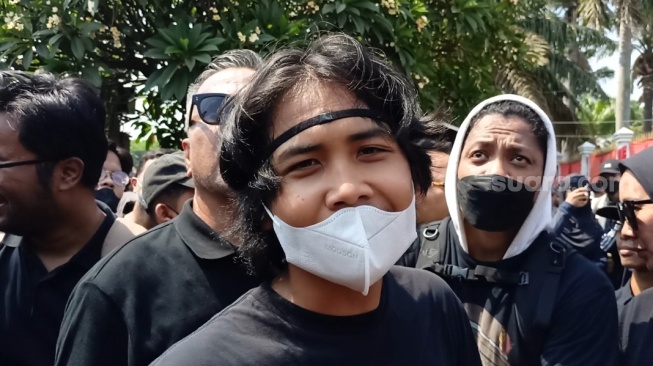 Gara-Gara Unggahan Bintang Emon, Netizen Sadar Kenapa Susi Pudjiastuti Tak Dipakai Jokowi Lagi