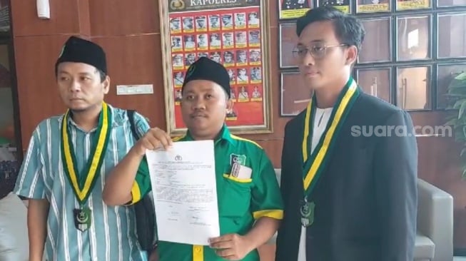 Direktur Lembaga Bantuan Hukum (LBH) PB SEMMI, Gurun Arisastra (tengah). (ist)