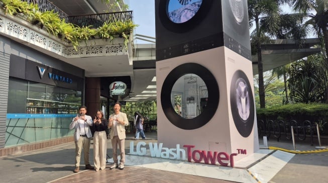 LG menggelar WashTower Roadshow di Jakarta. [Suara.com/Dythia Novianty]