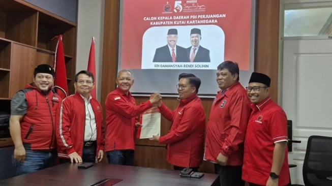 PDI-P Resmi Usung Edi Damansyah-Rendi Solihin di Pilbup Kukar, Targetkan Kemenangan Besar