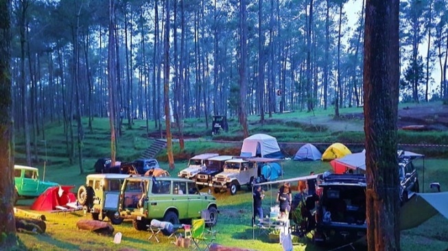 7 Camping Ground di Bandung, Destinasi Terbaik untuk Liburan Alam