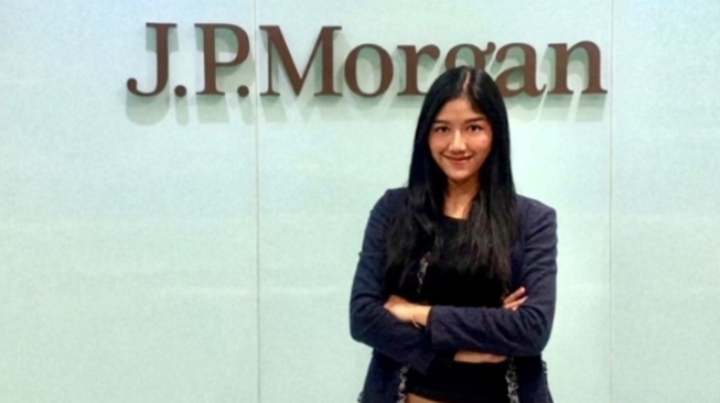 Teka-Teki Gaji Erina Gudono di JP Morgan: Kalau Rp125 Juta Per Bulan Gak Bakal Pamer Roti Rp400 Ribu