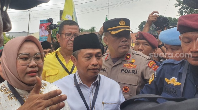 Gandeng Petahana dan Daftar Pertama, Adik Tiri Ratu Atut Chosiah Janji Beri Bukti